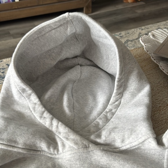 Lululemon grey hoodie size 16 - Picture 3 of 6